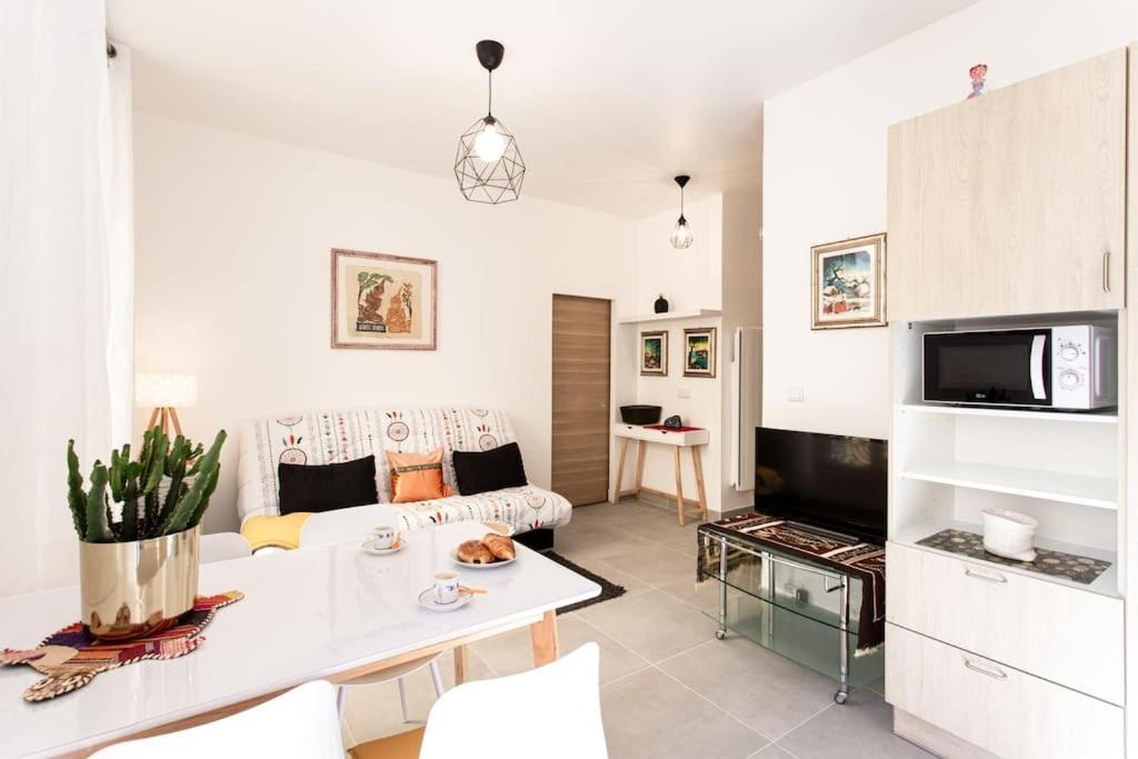 Leilighet L6 2rooms 2mins Walk From Negresco & Sea Ac-wifi Nice